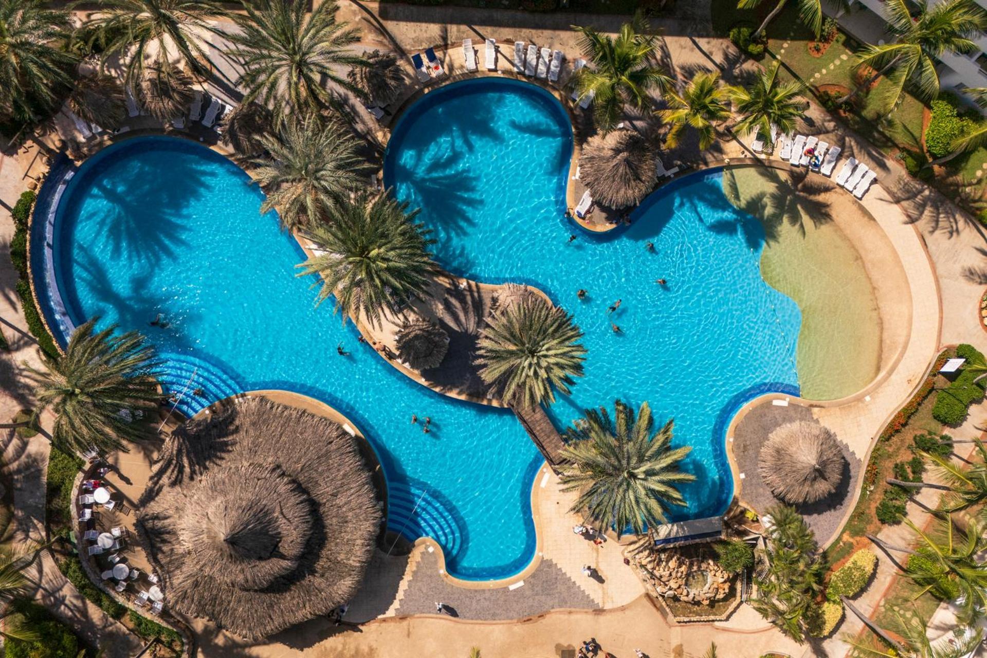 Sunsol Isla Caribe Hotel El Cardon Exterior photo
